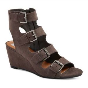 DV Gladiator Suede Wedges... Very Comfortable!!